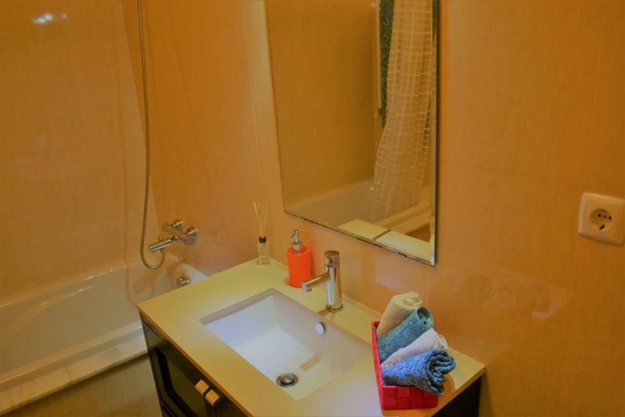Porto Sea Front Apartment Лавра Екстер'єр фото